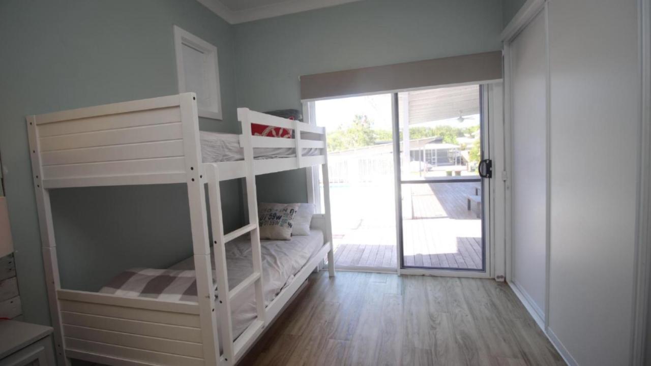 הורססהו ביי Sandy Toes Beach House מראה חיצוני תמונה